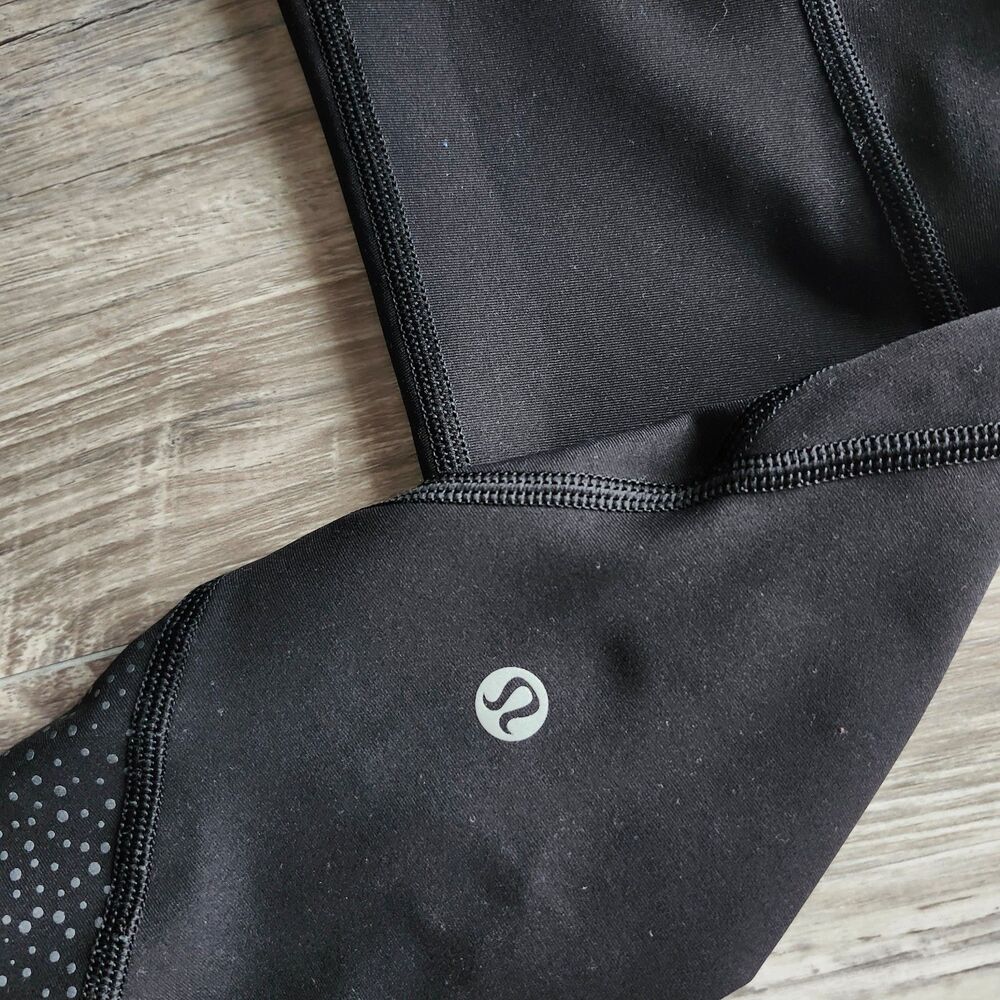 (6) Lululemon Tight Stuff Tight II *25" - Picture 3 of 6